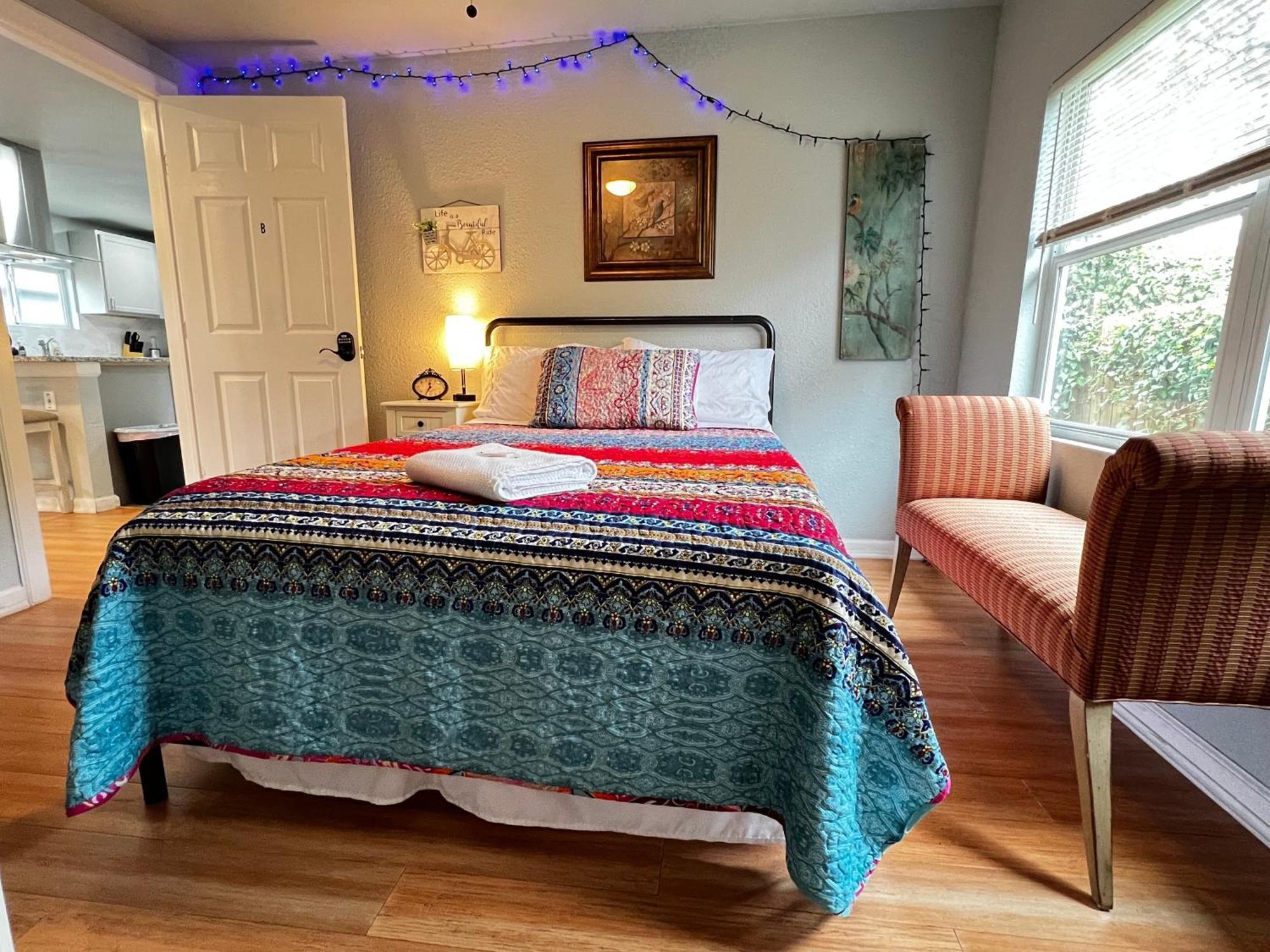 Boho Bliss- Cozy Private Room 2 Miles From Alamodome! San Antonio Exterior foto